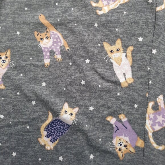 Cat patterned pajamas - M - Picture 9 of 9